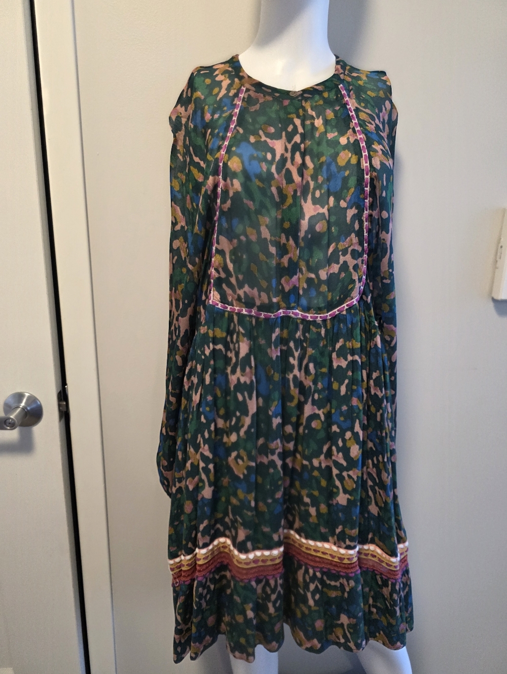Bl^nk Green Multi-Color Printed Boho Midi Dress. Sz lg